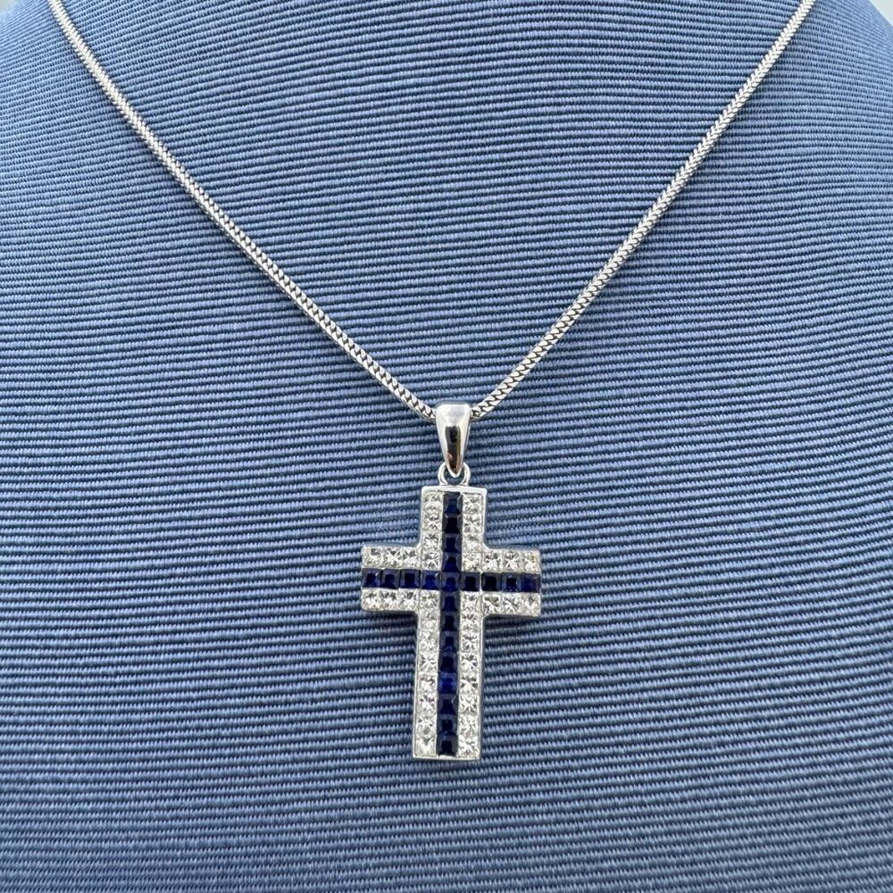 CROSS 18K White Gold NECKLACE with DIAMONDS AND SAPHIRE